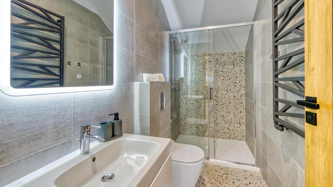 Apartamenty Vip Zdrojowa 6 Świeradów-Zdrój Kültér fotó